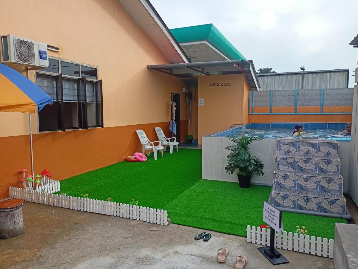 Ns Homestay Private Pool Tanah Merah  Extérieur photo